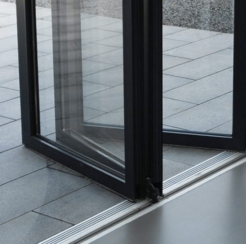 Real Bi-folds - The simplest of steps